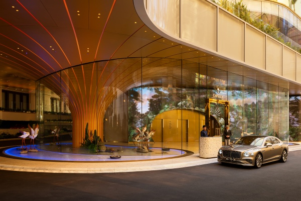 Capella at Galaxy Macau_Driveway.jpg