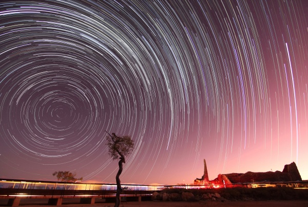 157846 恐龙峡谷探险和暗夜星空体验.jpg