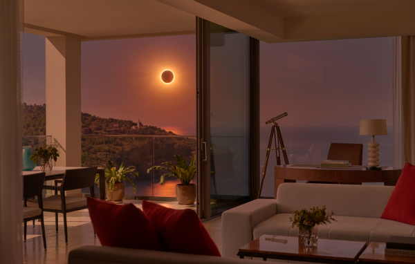 1774521417.png Jumeriah Mallorca_Total Solar Eclipse 2026_Room View_副本.png