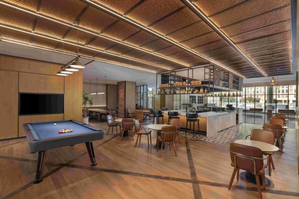 济南高新区福朋喜来登酒店_玩啤食社The MESH_副本.jpg