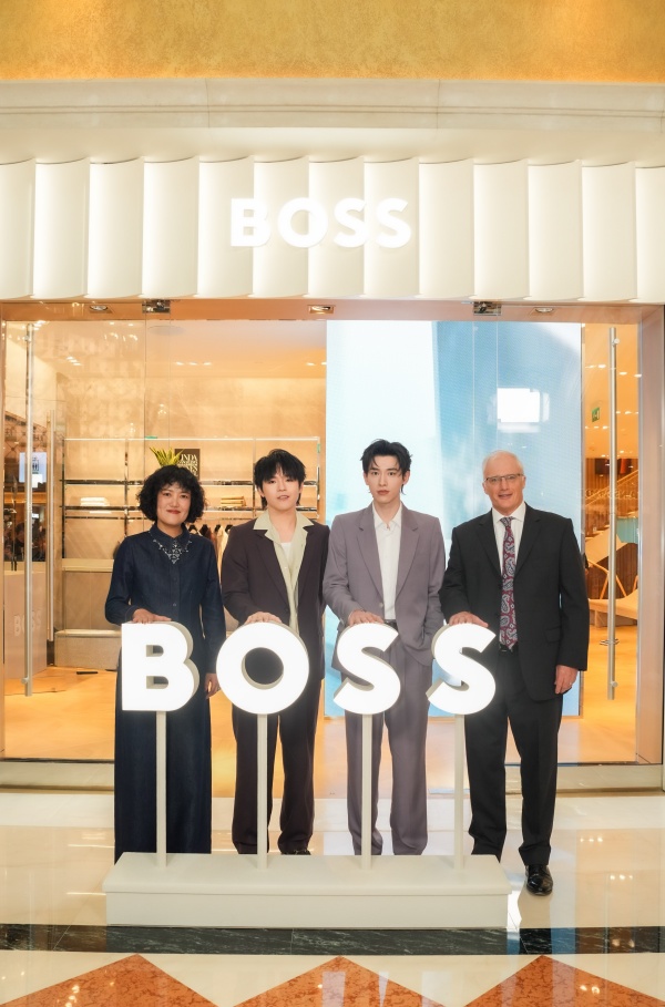 辛云来、陈卓贤亮相演绎BOSS 2026春夏系列-1_副本.jpg