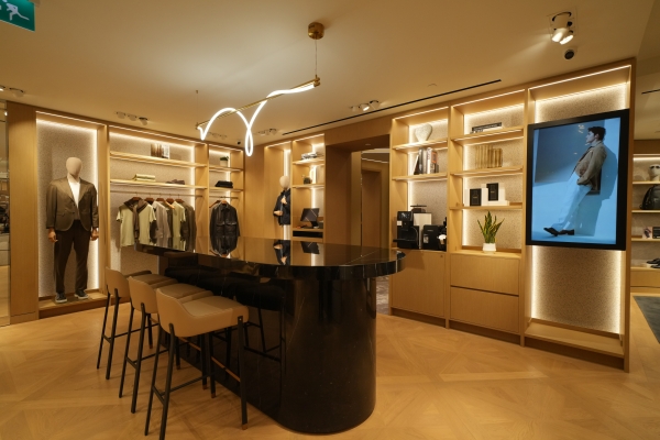 BOSS_The Venetian Opening_Store Photo (2)_副本.jpg