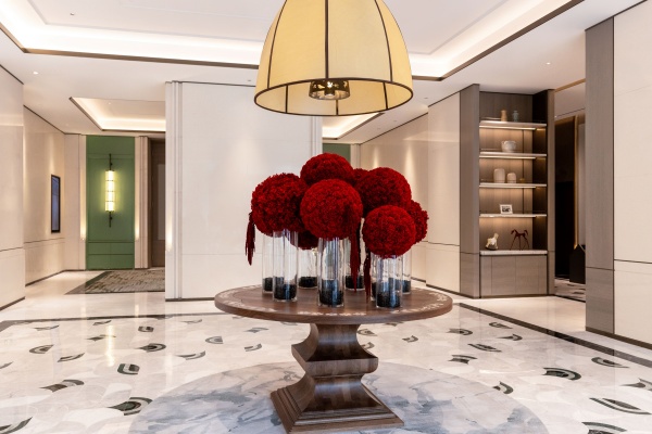 1778492104.jpg HGHJD-Lobby-Foyer-Floral-Display.jpg