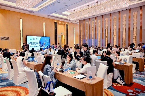 1781083757.jpg 马来西亚当地资源方代表与中国会奖旅游行业买家展开洽谈 ©️ MyCEB_副本.jpg