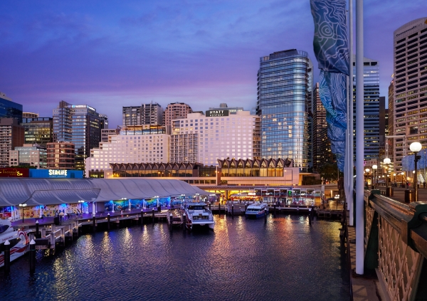 1782288357.jpg 悉尼凯悦酒店-Exterior-Dusk_副本.jpg
