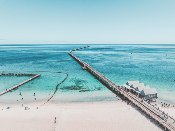 西澳大利亚州_巴瑟尔顿栈桥（Busselton Jetty）_副本.jpg