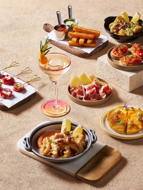 「日落悦享俱乐部」联名小食  TheSunset Social Club Co-branded Snacks_副本.jpg