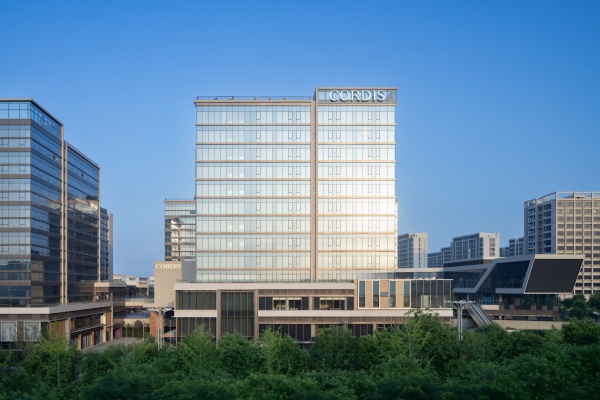 1783064589.jpg 酒店外围.jpg