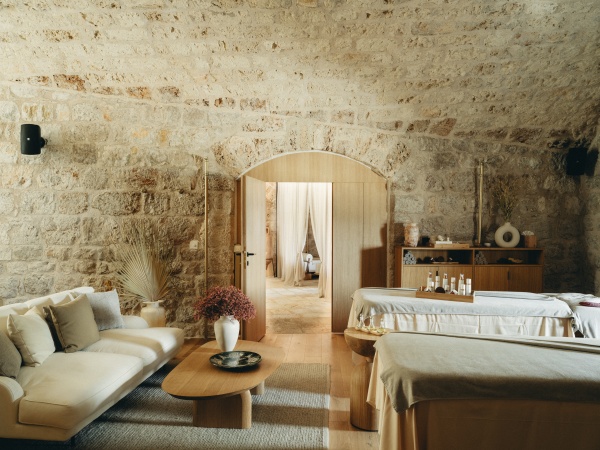 1783596701.jpg Mamula Island by Banyan Tree - Banyan Tree Spa - Couple Treatment Room_副本.jpg
