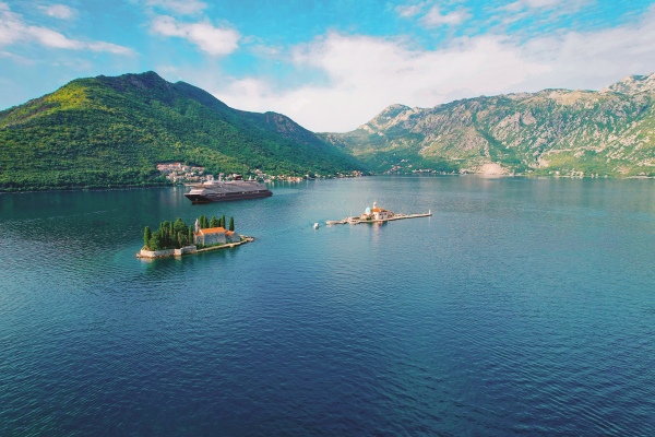 1783934930.jpg EXVI - Bay of Kotor - jinhui-chen-OU3uNN8PFTk-unsplash-retouched_副本.jpg