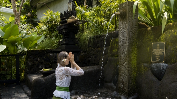 1787470312.jpg I. Melukat at Cicada Ubud (1)_副本.jpg