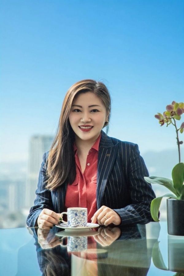 1788499162.jpg 南京苏宁索菲特银河大酒店任命马倩蓓女士为总经理_副本.jpg