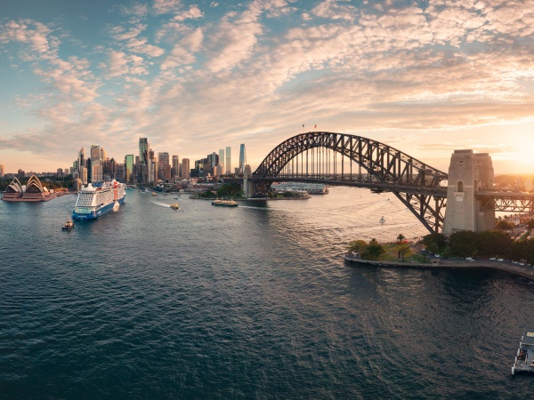 1792054298.jpg 悉尼海港Sydney Harbour.jpg