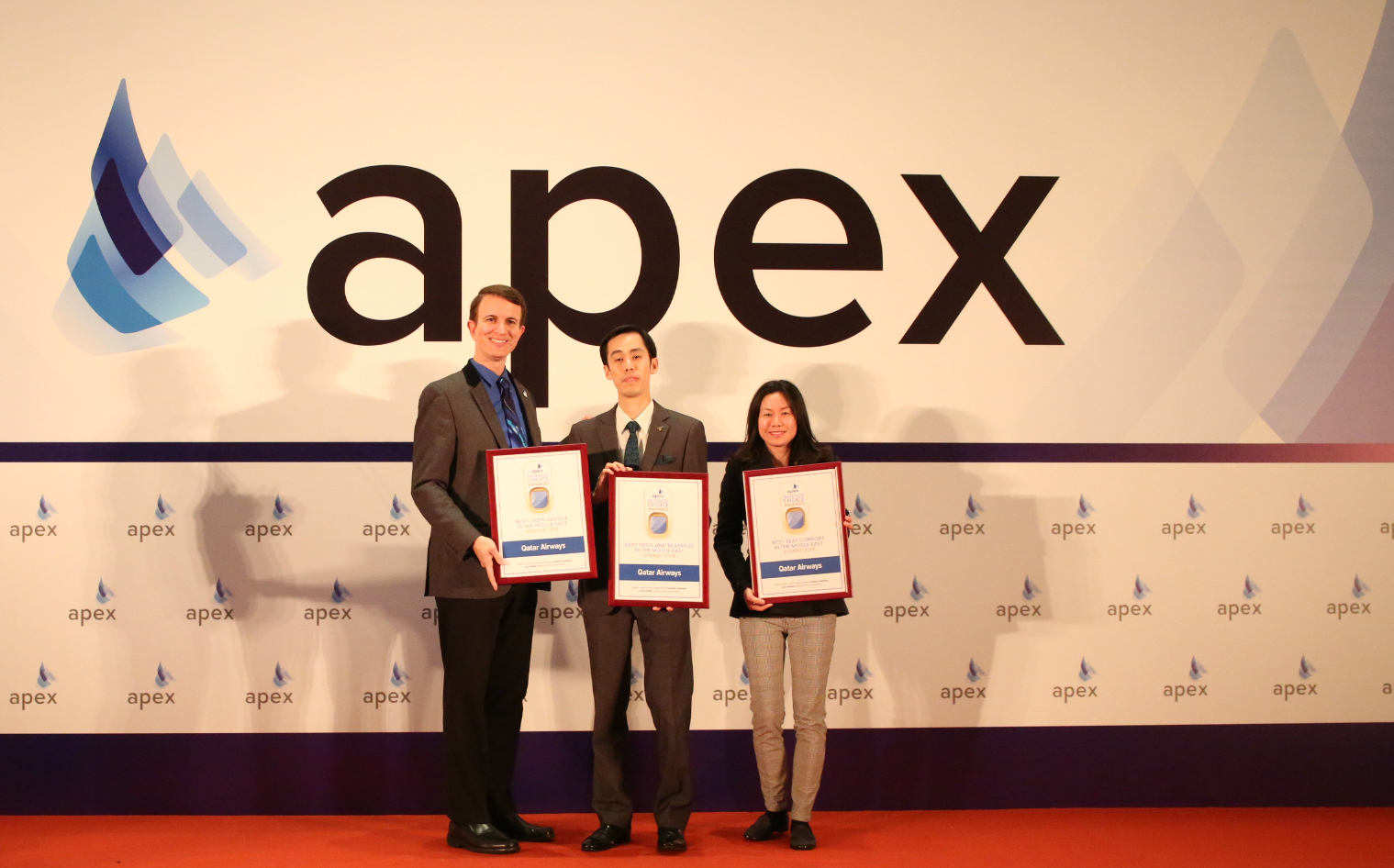 卡塔尔航空公司荣获APEX航空乘客体验协会乘客之选四项大奖