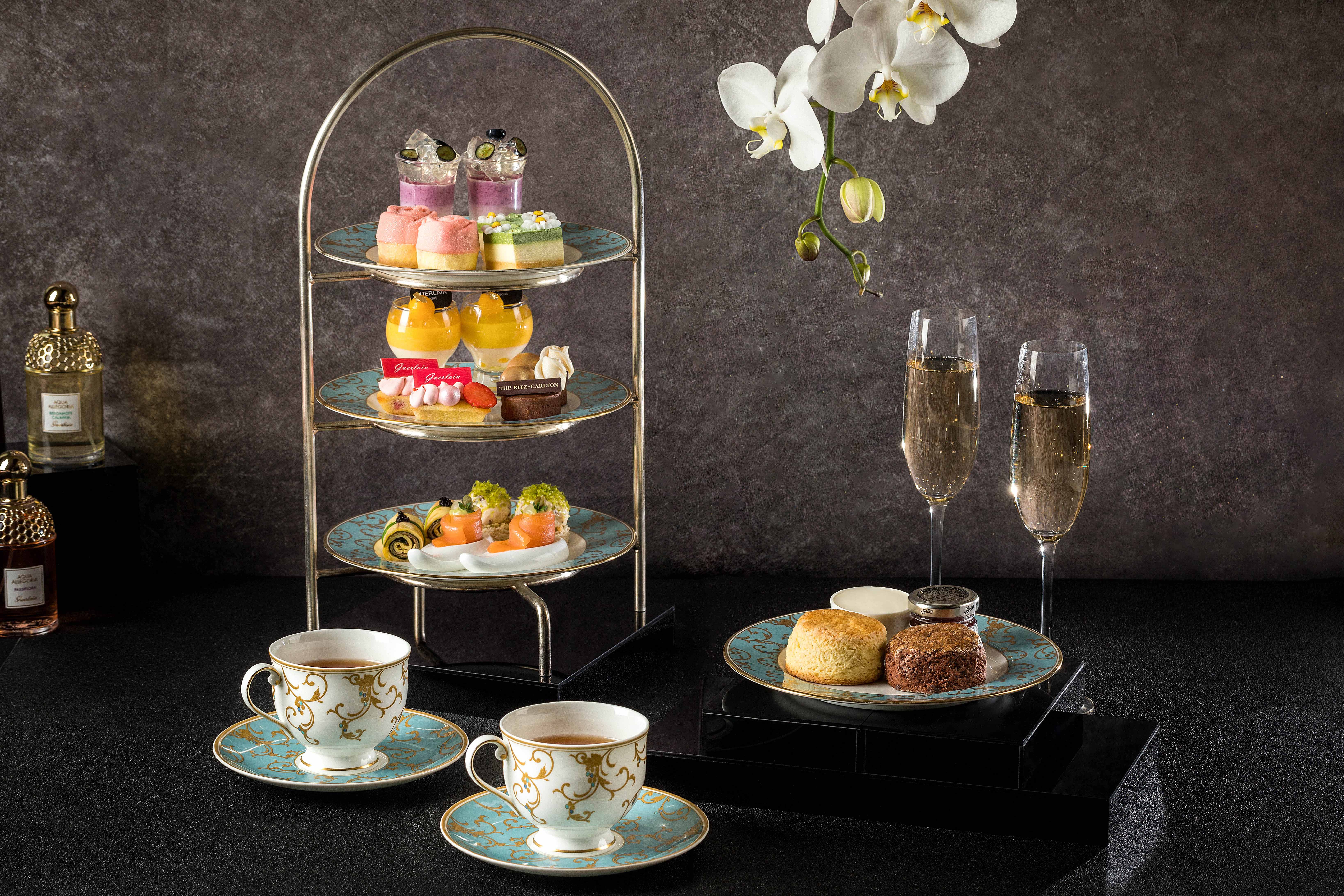 深圳星河丽思卡尔顿酒店与百年传奇品牌法国娇兰 联袂呈现“心悦·自然”主题下午茶