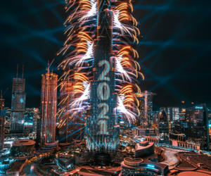 哈利法塔和迪拜市区2021年跨年夜盛况空前