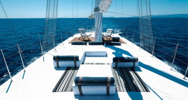 Soneva携手ALEXA Private Cruises定制马尔代夫海陆私人包船巡航体验 