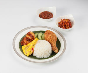 浦东香格里拉大酒店与新加坡航空携手呈献 “沪上新味”品鉴菜单，开启新加坡美食寻味之旅