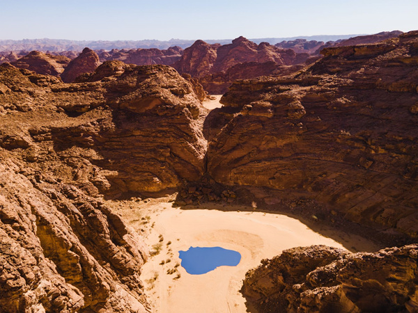 Desert X埃尔奥拉2022艺术展诠释沙漠绿洲和海市蜃楼