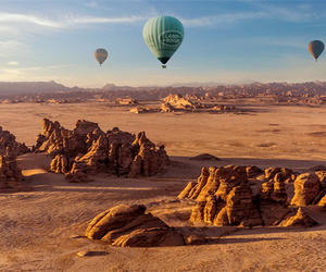 沙特埃尔奥拉热气球体验上新，全年鸟瞰非凡景致