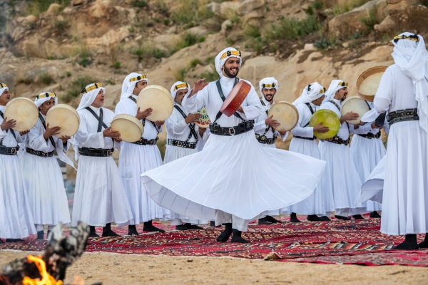 沙特文化部举办第二届传统表演艺术节
