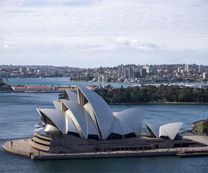 澳大利亚举办悉尼歌剧院50周年庆典活动