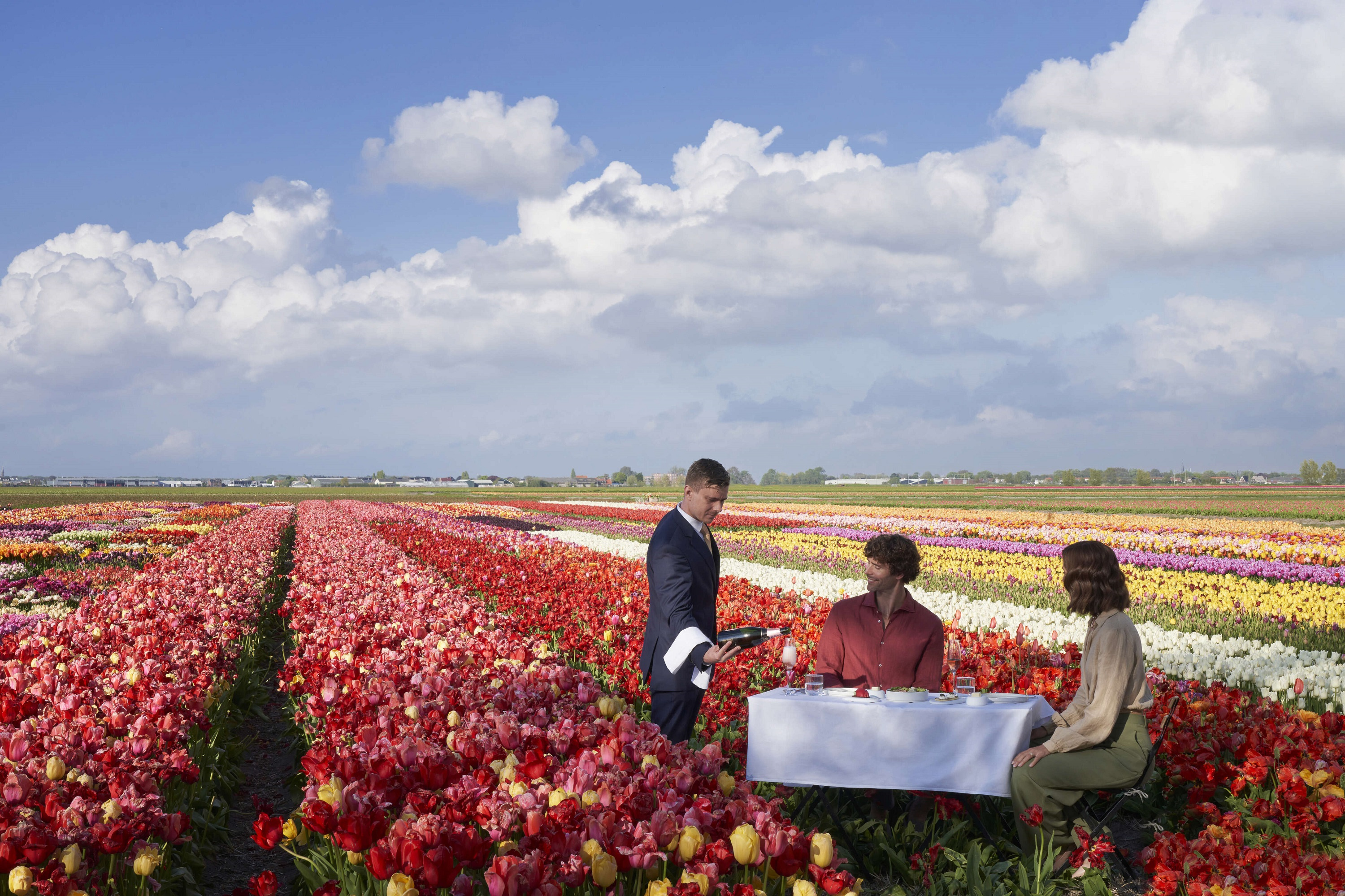 拥抱郁金香的极致浪漫 阿姆斯特丹克拉斯波尔斯基安纳塔拉酒店春季限定赏花体验