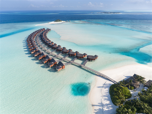 马尔代夫笛古岛安纳塔拉度假酒店水上别墅焕新迎宾 更多水上乐趣开启假期模式