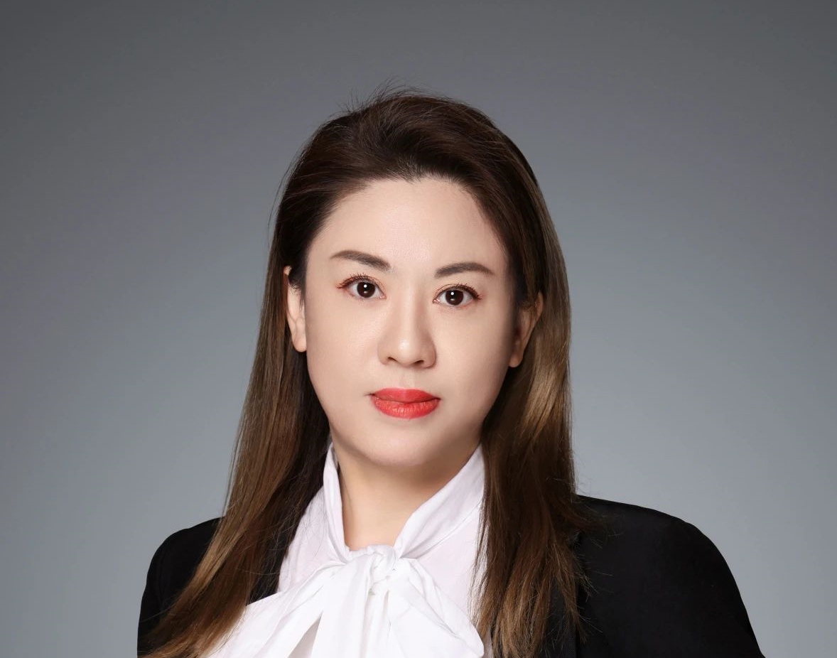 上海卓越铂尔曼及诺富特酒店群任命叶枝为酒店经理