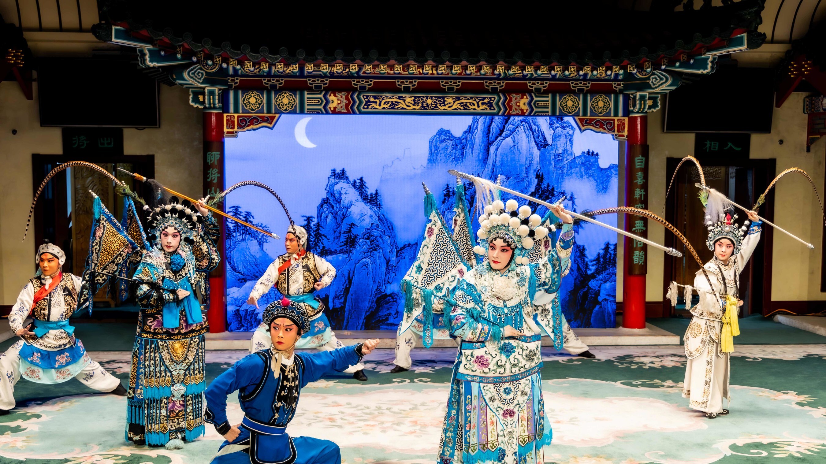 京剧扬帆启航：国家京剧院与爱达邮轮签署战略合作协议