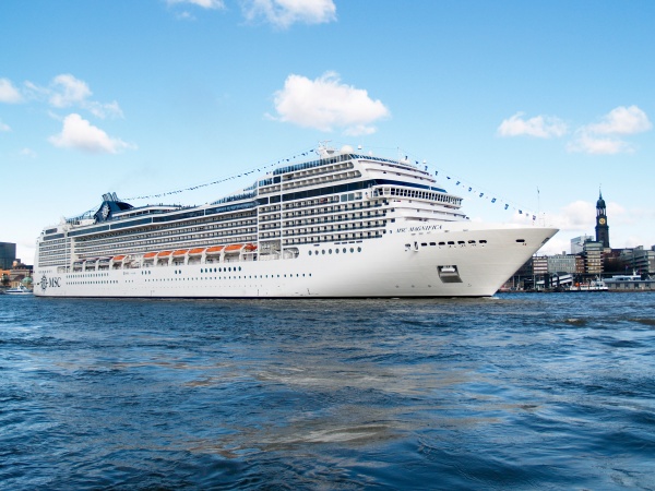 &ldquo;亚洲旗舰&rdquo;MSC荣耀号1月27日回归新启，MSC地中海邮轮首推&ldquo;上海-釜山&rdquo;双母港航线及多维体验焕新献礼在华二十周年