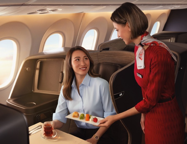 土耳其航空官宣郑钦文出任全球品牌代言人 